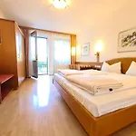 Thermenhotel Tannenhof - Ihr Wohlfuehl-hotel Hotel 4*