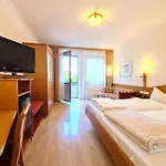 Thermenhotel Tannenhof - Ihr Wohlfuehl-hotel Hotel