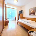 Hotel Thermenhotel Tannenhof - Ihr Wohlfuehl-hotel