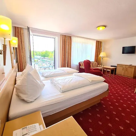 Hotel Thermenhotel Tannenhof 4*