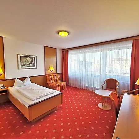 Otel Thermenhotel Tannenhof - Ihr Wohlfuehl-hotel