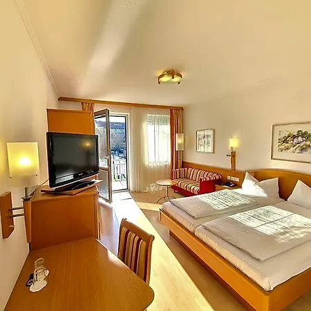 Otel Thermenhotel Tannenhof - Ihr Wohlfuehl-hotel