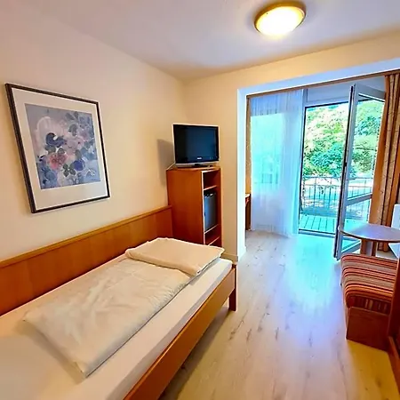 Thermenhotel Tannenhof - Ihr Wohlfuehl-hotel Hotel 4*